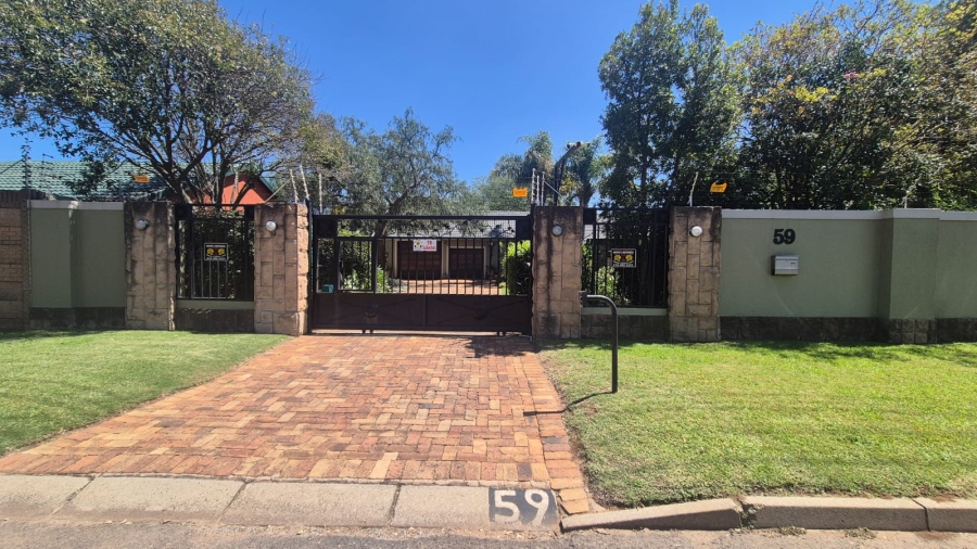 4 Bedroom Property for Sale in Greenhills Gauteng
