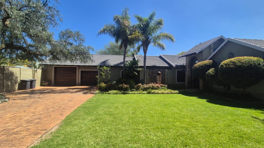 4 Bedroom Property for Sale in Greenhills Gauteng