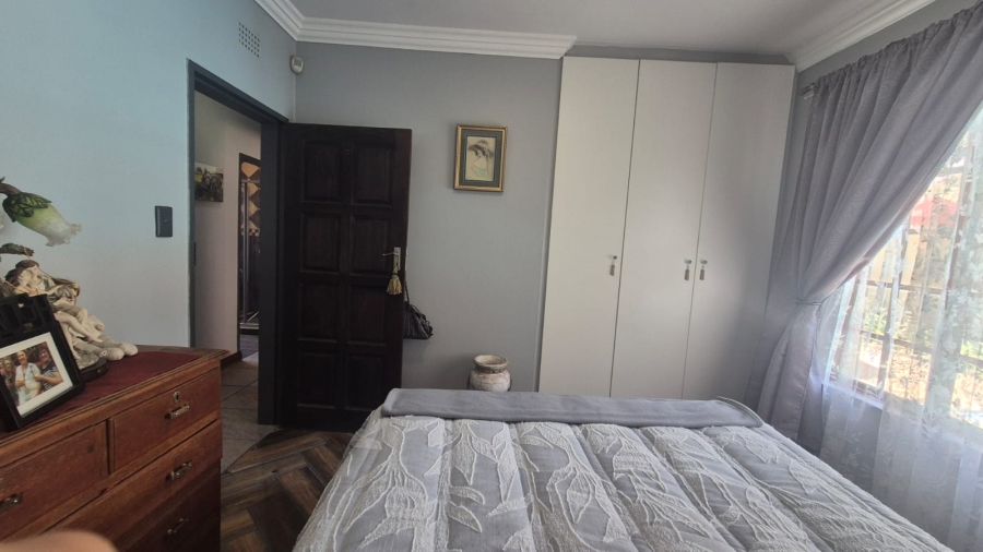 4 Bedroom Property for Sale in Greenhills Gauteng