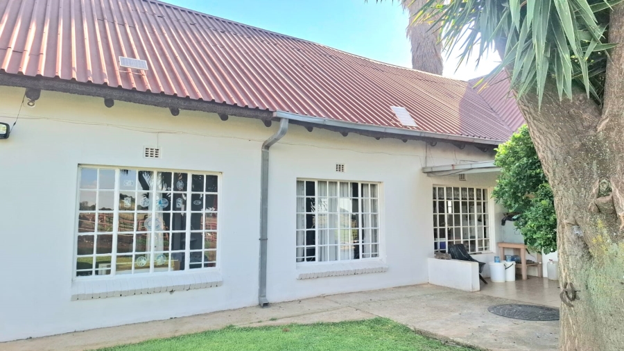 2 Bedroom Property for Sale in Glen Harvie Gauteng