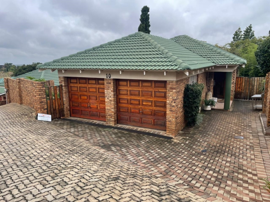 3 Bedroom Property for Sale in Kenmare Gauteng