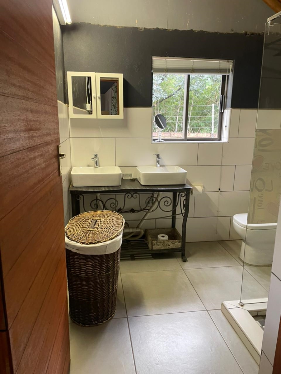 3 Bedroom Property for Sale in Kenmare Gauteng