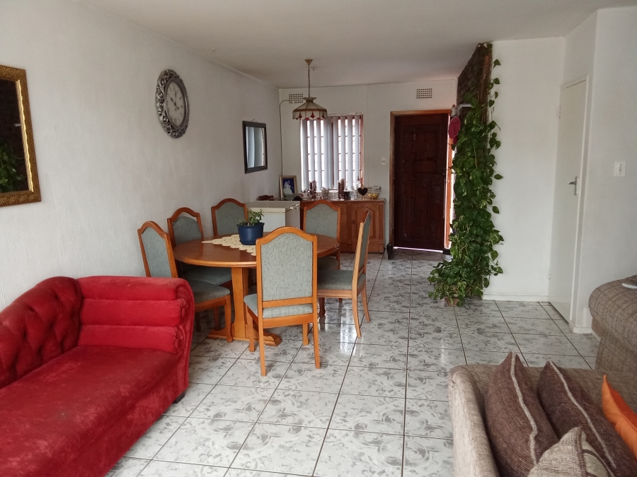 3 Bedroom Property for Sale in Florida Lake Gauteng