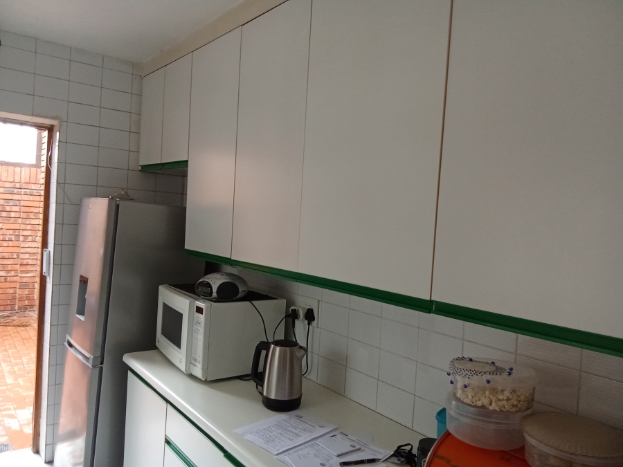 3 Bedroom Property for Sale in Florida Lake Gauteng