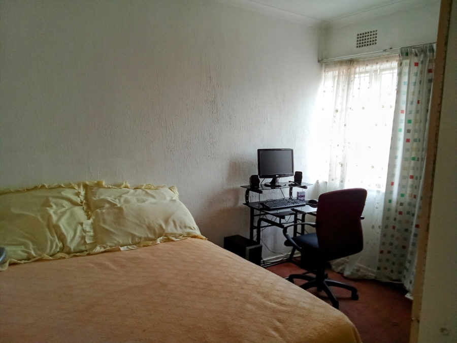 3 Bedroom Property for Sale in Florida Lake Gauteng