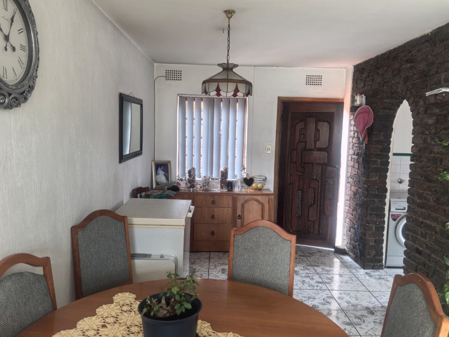 3 Bedroom Property for Sale in Florida Lake Gauteng