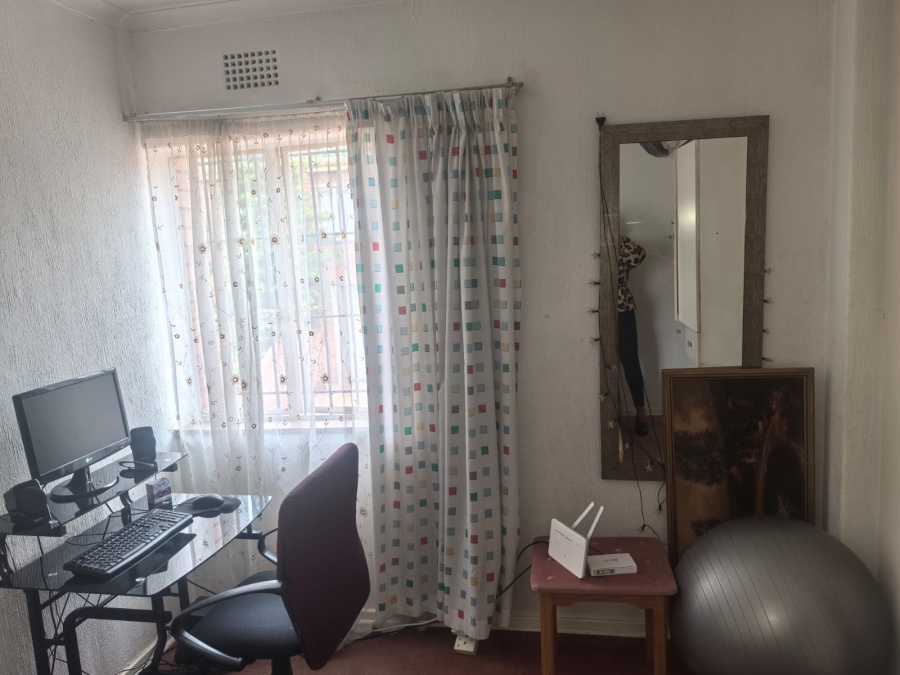 3 Bedroom Property for Sale in Florida Lake Gauteng