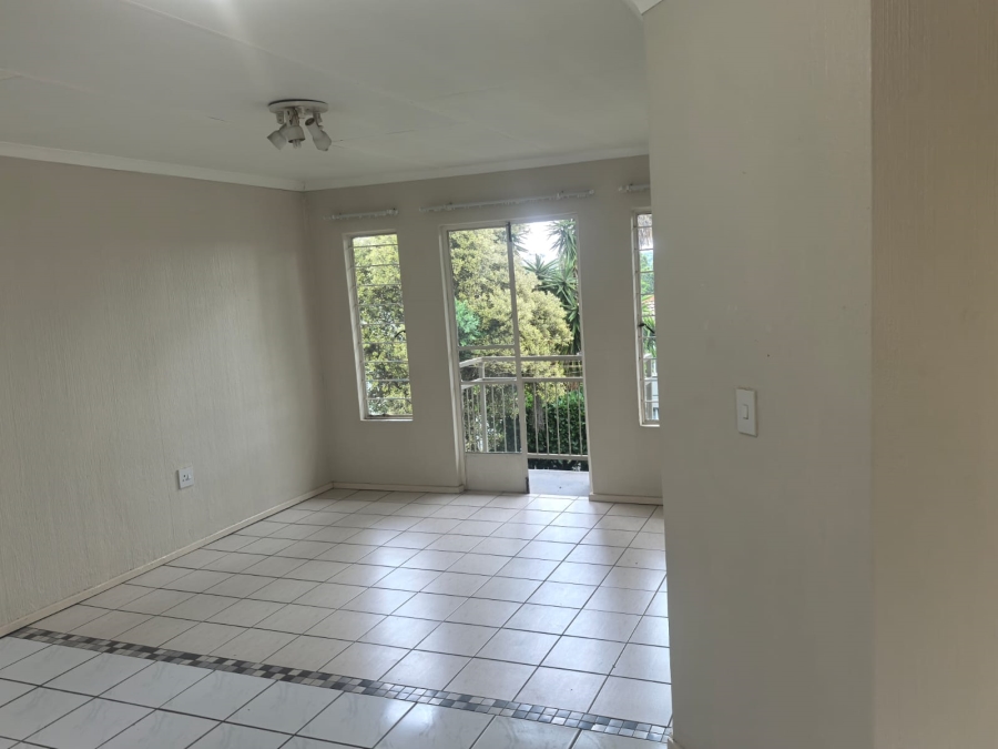 2 Bedroom Property for Sale in Radiokop Gauteng