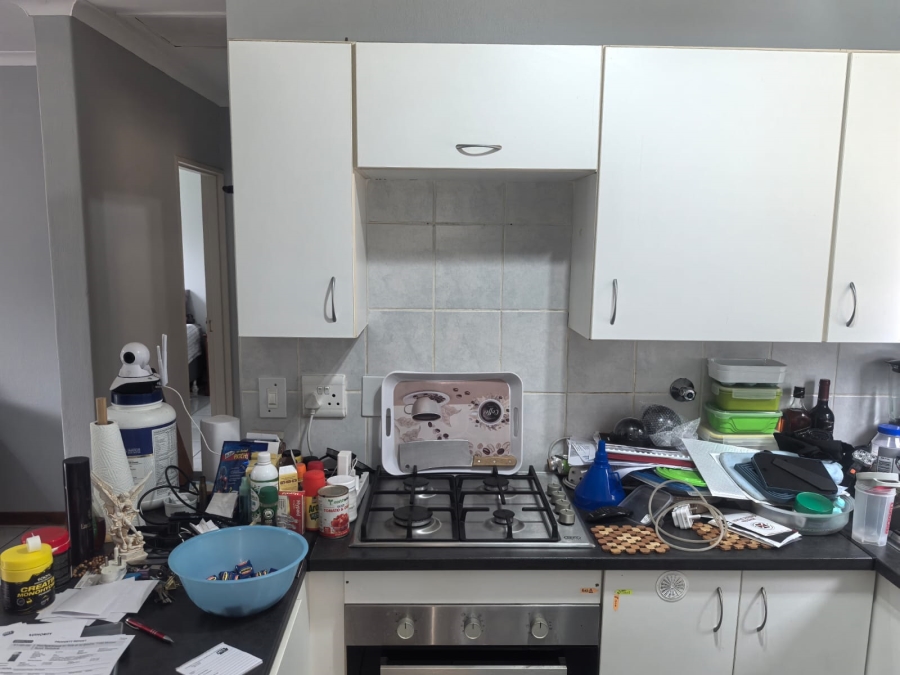 2 Bedroom Property for Sale in Radiokop Gauteng