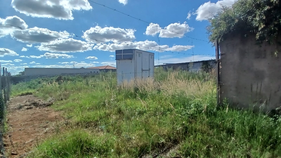 0 Bedroom Property for Sale in Mohlakeng Gauteng