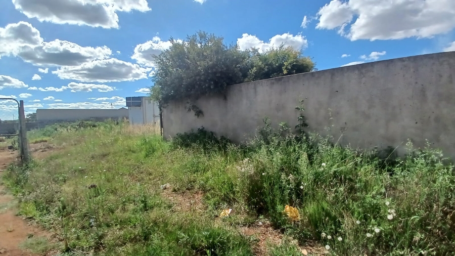 0 Bedroom Property for Sale in Mohlakeng Gauteng