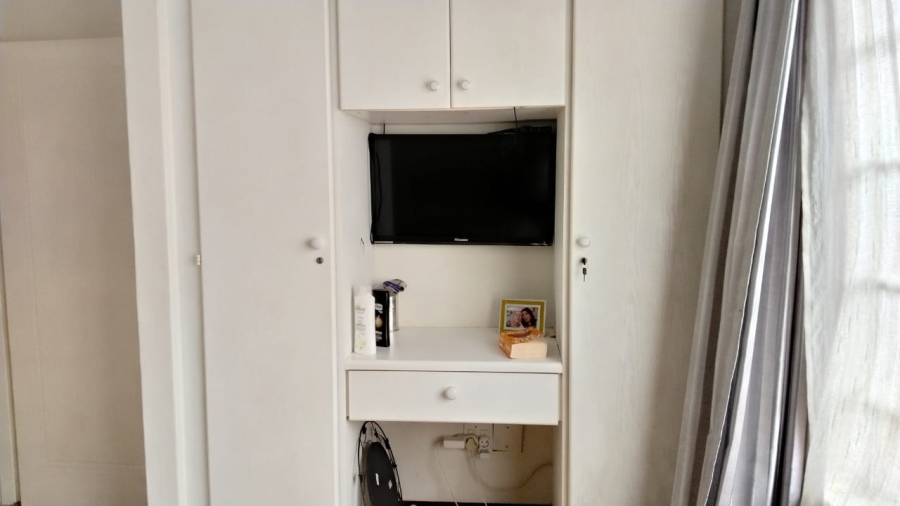 3 Bedroom Property for Sale in Kenmare Gauteng