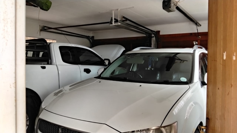 3 Bedroom Property for Sale in Kenmare Gauteng