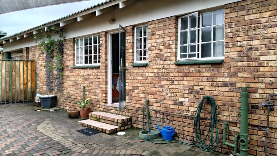 3 Bedroom Property for Sale in Kenmare Gauteng
