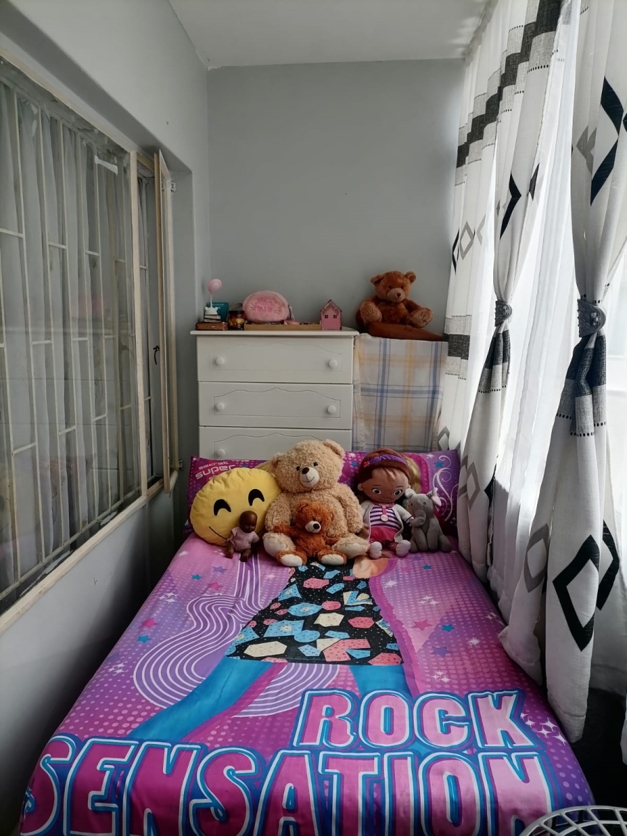 2 Bedroom Property for Sale in Witpoortjie Gauteng