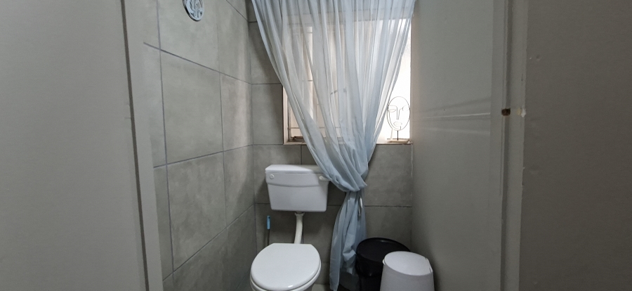 Commercial Property for Sale in Monument Gauteng