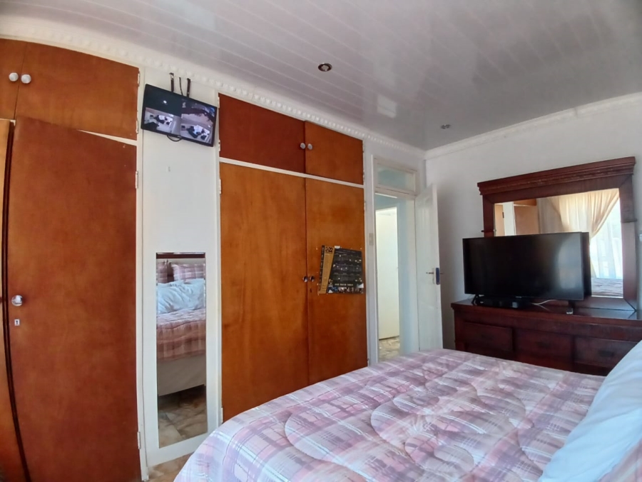 3 Bedroom Property for Sale in Finsbury Gauteng