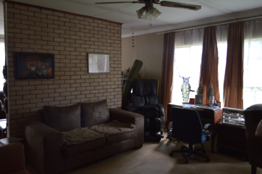 3 Bedroom Property for Sale in Sonland Park Gauteng