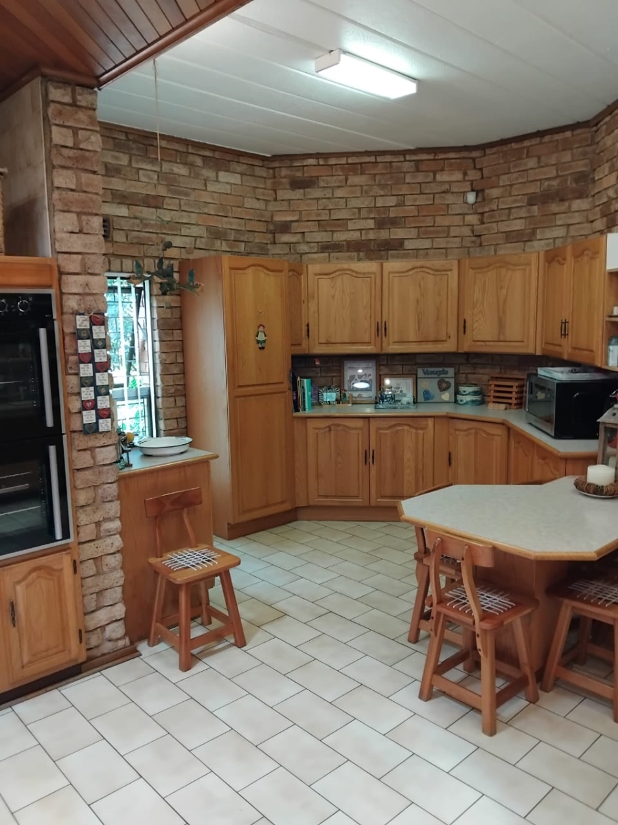 4 Bedroom Property for Sale in Vanderbijlpark SE Gauteng