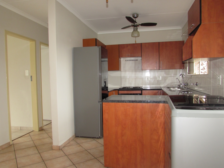 2 Bedroom Property for Sale in Annlin Gauteng