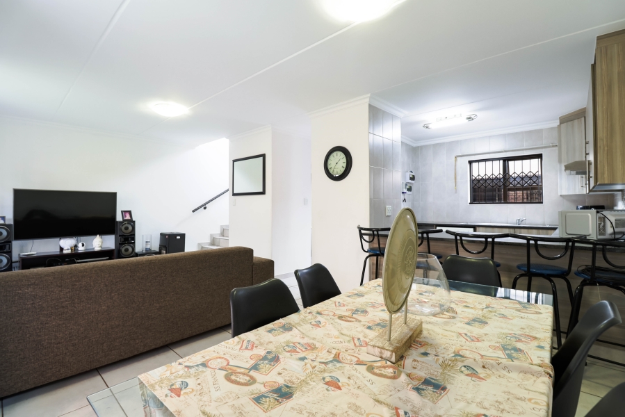 2 Bedroom Property for Sale in Rynfield Gauteng