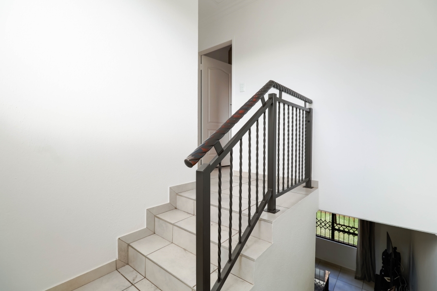 2 Bedroom Property for Sale in Rynfield Gauteng