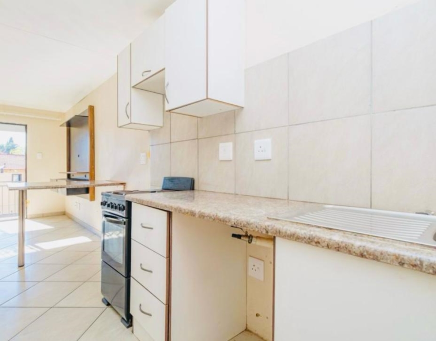 2 Bedroom Property for Sale in Witpoortjie Gauteng