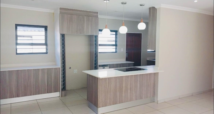 3 Bedroom Property for Sale in Wildtuinpark Gauteng