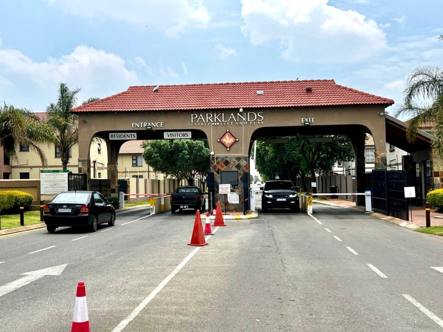 2 Bedroom Property for Sale in Parkrand Gauteng