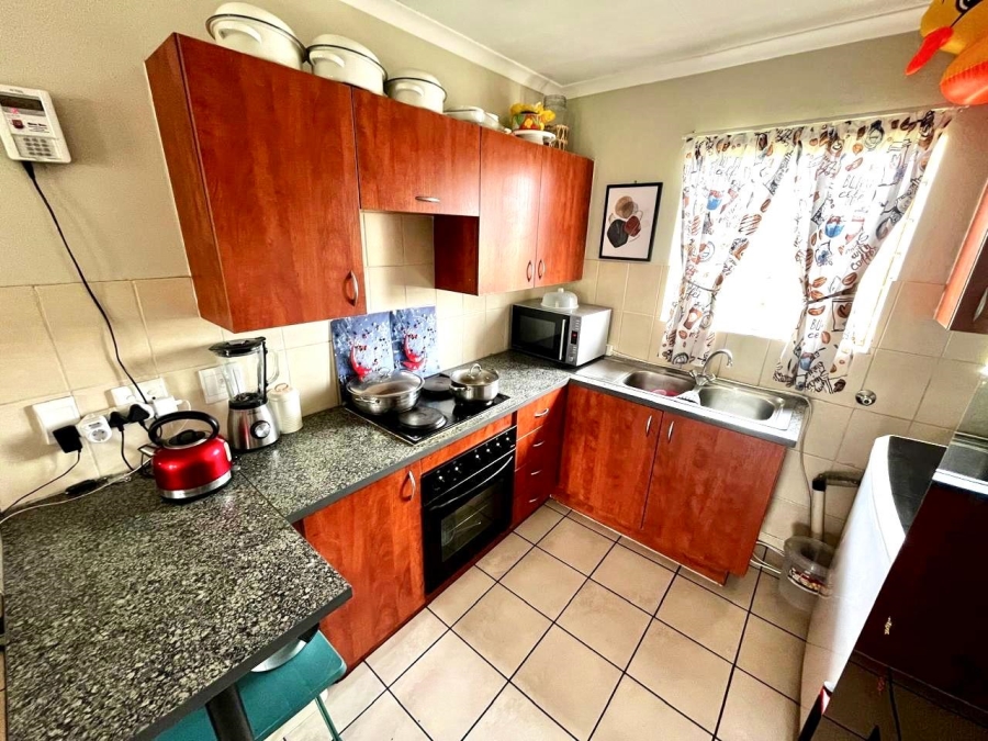 2 Bedroom Property for Sale in Parkrand Gauteng