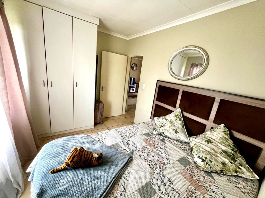 2 Bedroom Property for Sale in Parkrand Gauteng