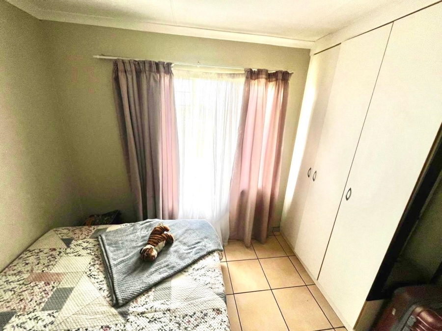 2 Bedroom Property for Sale in Parkrand Gauteng