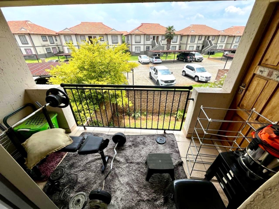 2 Bedroom Property for Sale in Parkrand Gauteng