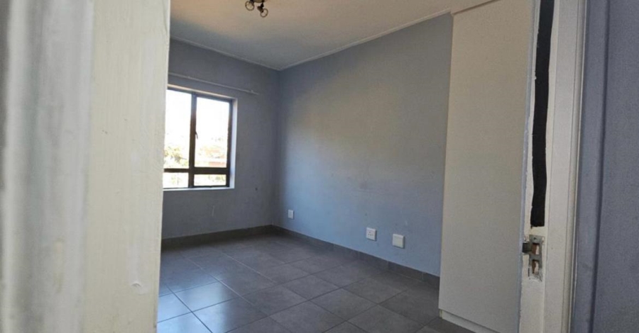 1 Bedroom Property for Sale in Jackal Creek Golf Estate Gauteng