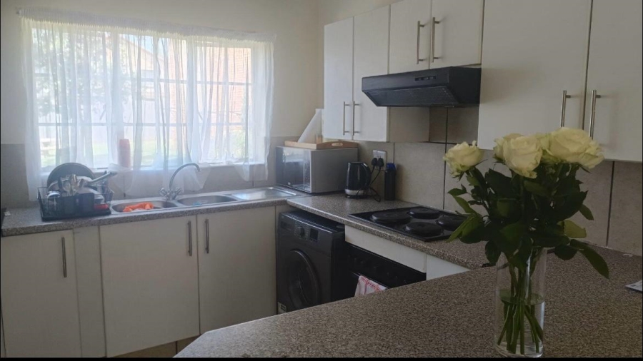 2 Bedroom Property for Sale in Sugar Bush Estate Gauteng