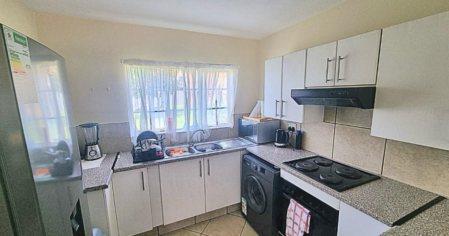 2 Bedroom Property for Sale in Sugar Bush Estate Gauteng
