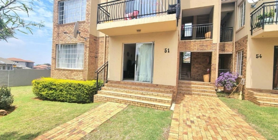 2 Bedroom Property for Sale in Sugar Bush Estate Gauteng