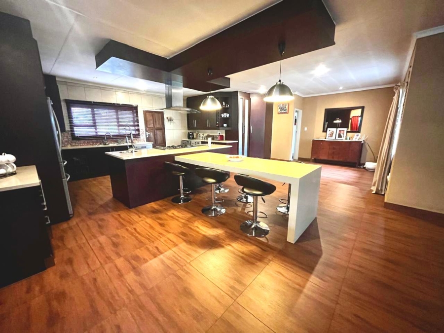 4 Bedroom Property for Sale in Comet Gauteng