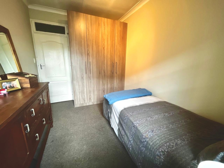 4 Bedroom Property for Sale in Comet Gauteng