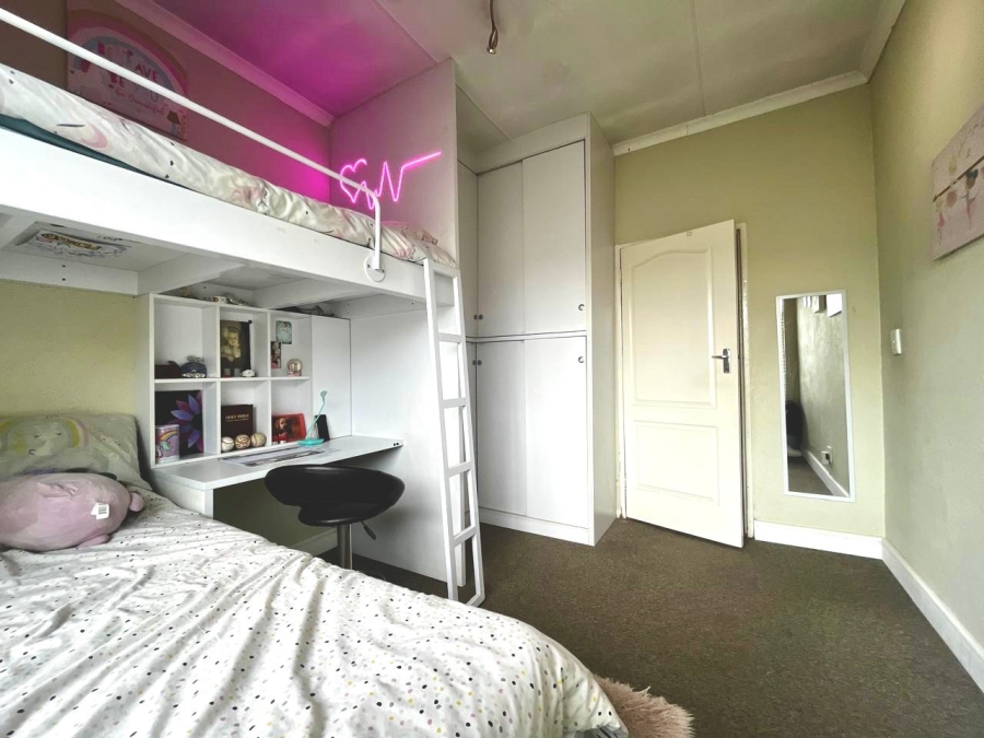 4 Bedroom Property for Sale in Comet Gauteng