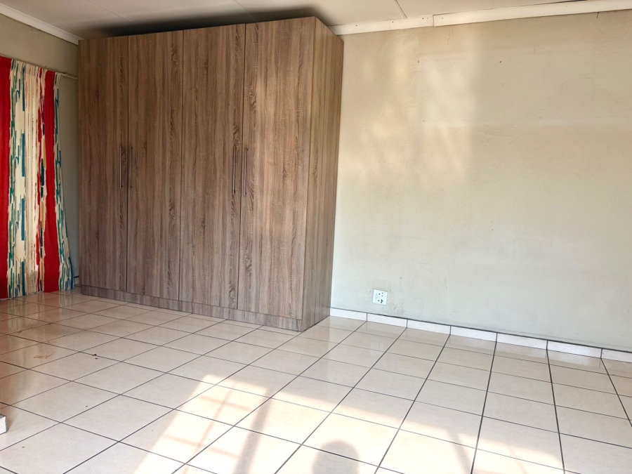 4 Bedroom Property for Sale in Comet Gauteng