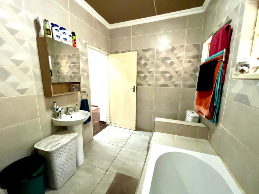 3 Bedroom Property for Sale in Solheim Gauteng