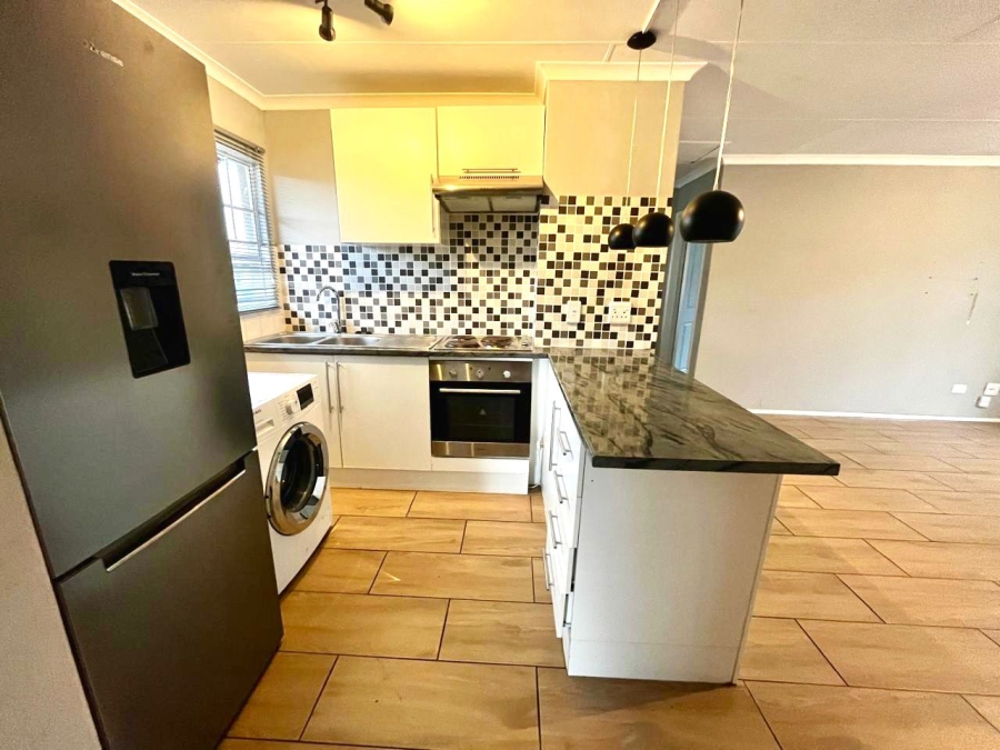 2 Bedroom Property for Sale in Ravenswood Gauteng