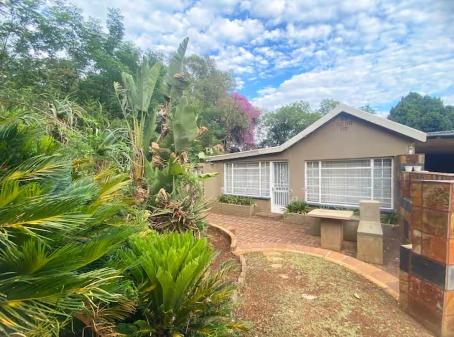 6 Bedroom Property for Sale in Northvale A H Gauteng