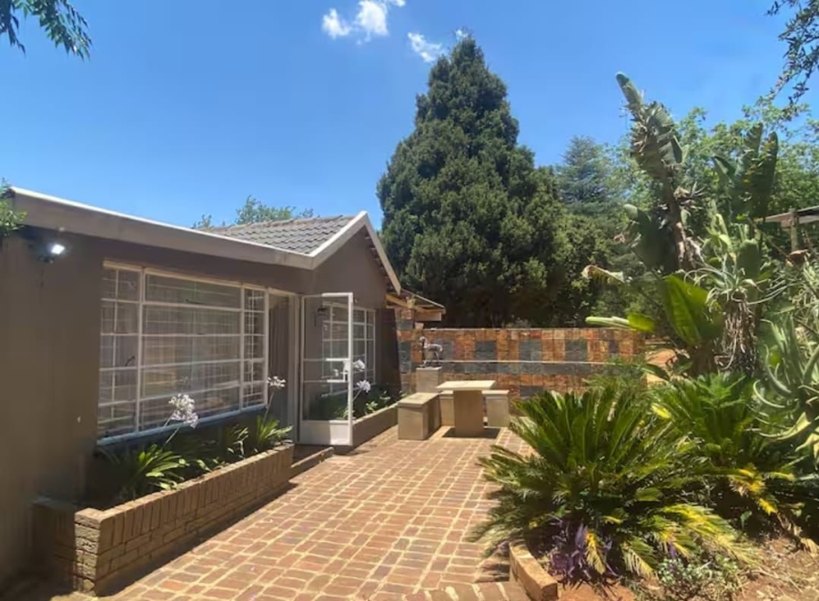 6 Bedroom Property for Sale in Northvale A H Gauteng