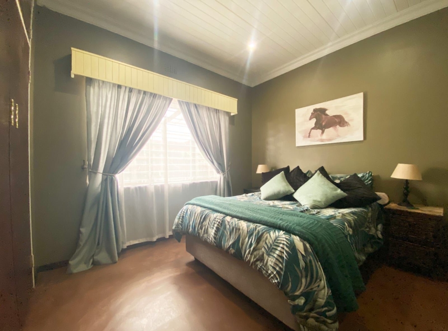 6 Bedroom Property for Sale in Northvale A H Gauteng