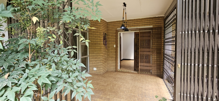 3 Bedroom Property for Sale in Three Rivers Proper Gauteng