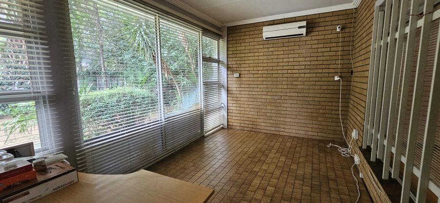 3 Bedroom Property for Sale in Three Rivers Proper Gauteng