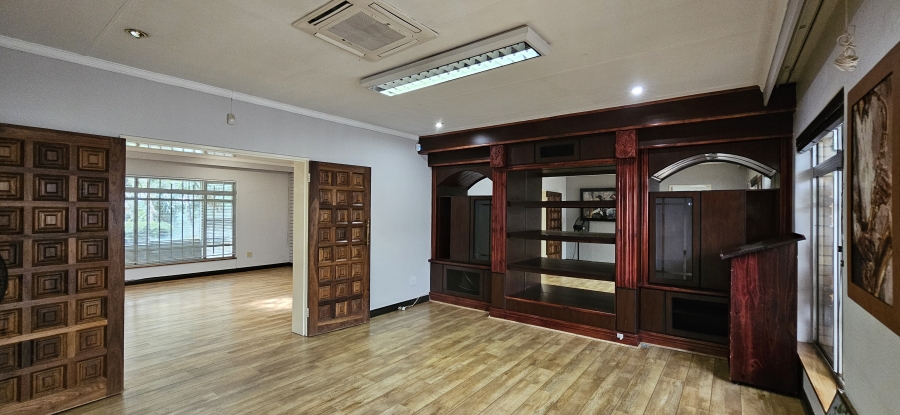 3 Bedroom Property for Sale in Three Rivers Proper Gauteng