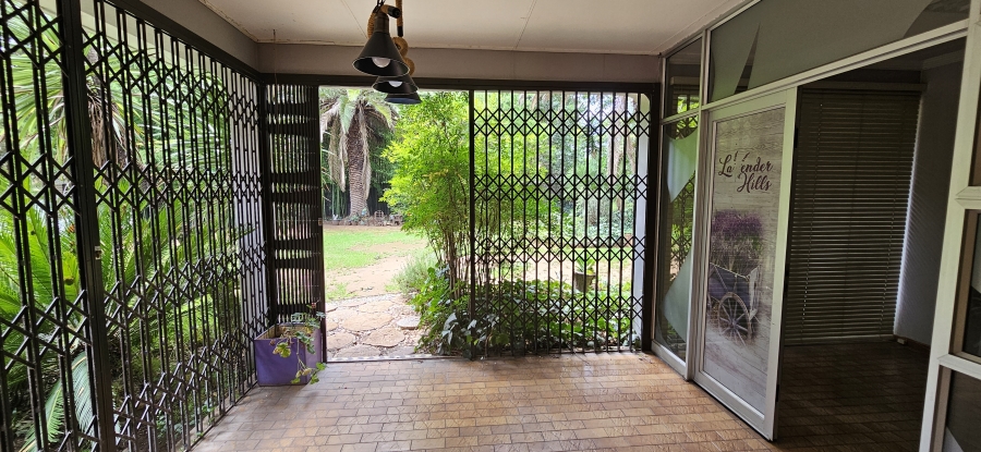 3 Bedroom Property for Sale in Three Rivers Proper Gauteng